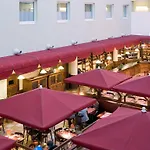 Ibis Centrum 2* 우치