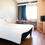 Hotel Ibis Centrum 2*