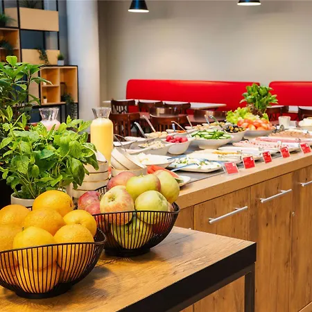 Hotel Ibis Centrum 2*