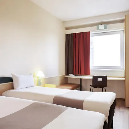 Hotel Ibis Centrum 2*
