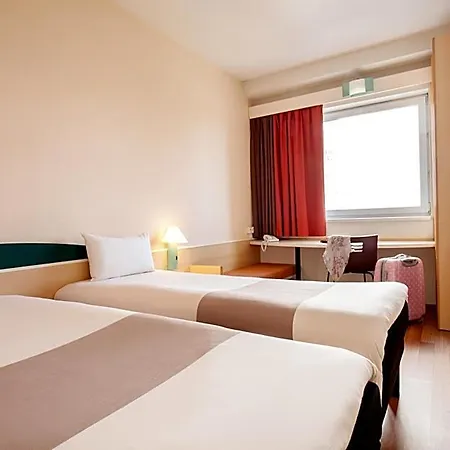 Hotel Ibis Centrum 2*