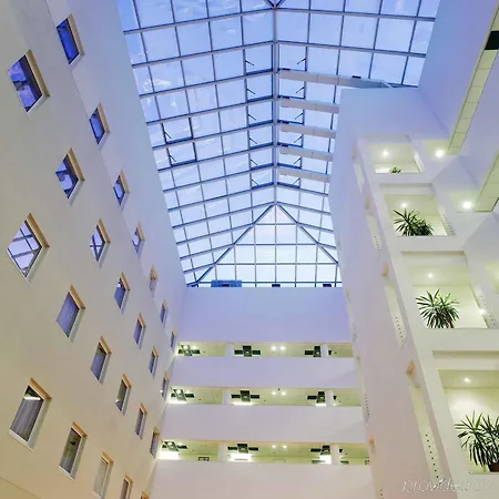 ホテル Ibis Centrum