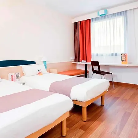 Ibis Centrum ホテル