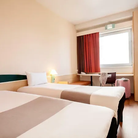 Ibis Centrum Hotel