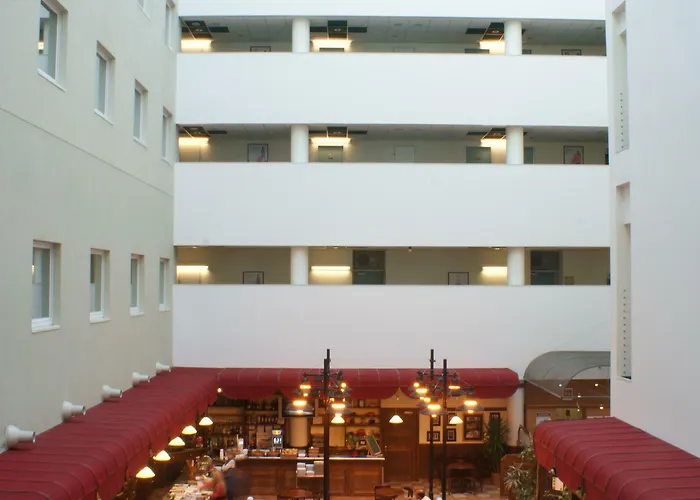 Ibis Centrum Отель Лодзь