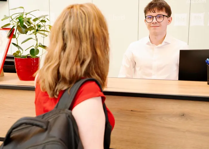 מלון Ibis Centrum 2*