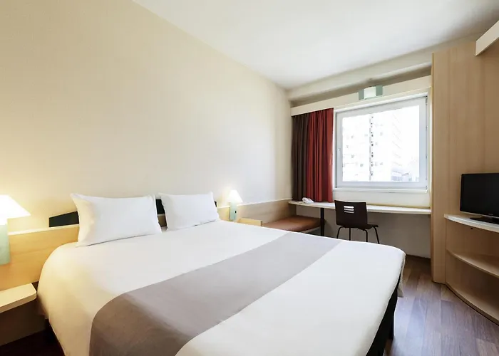 Ibis Centrum Hotell