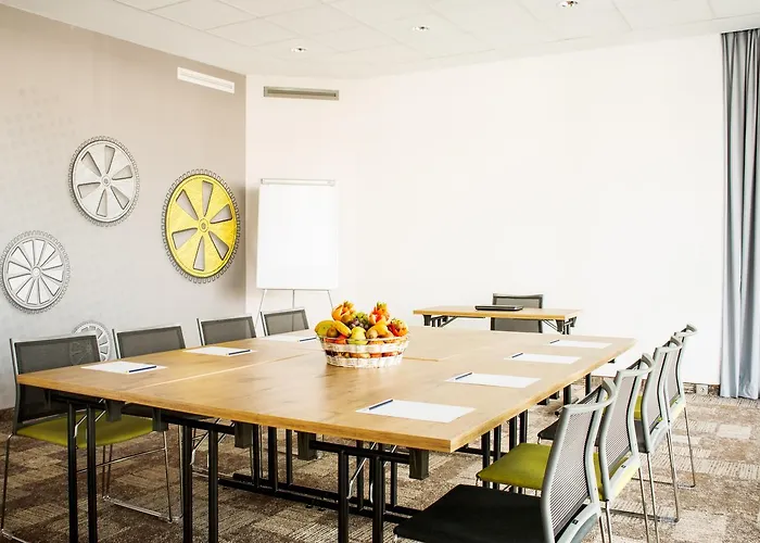 Ibis Centrum Отель Лодзь